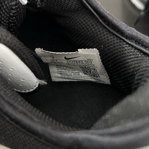 NIke‎ Lebron Witness 6 Men's Size 9  Basketball Shoes DO9843-002 - Picture 6 of 9